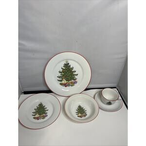 Cuthbertson American Christmas Tree Red Trim 5 Piece Place Setting, Very Good...